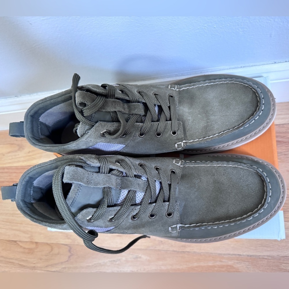 Timberland Man’s Green Shoes in 11.5 - Picture 3 of 11
